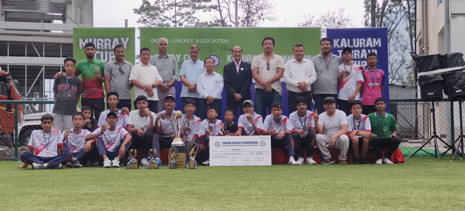 अन्तर स्कूल क्रिकेट प्रतियोगितामा अम्बा र लिन्दोक स्कूल बने विजेता