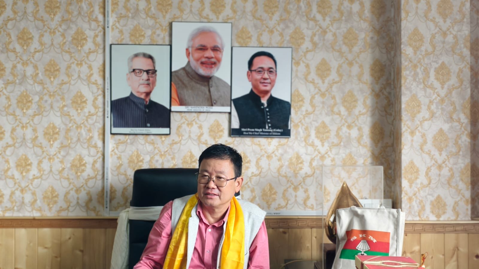 वाईटी लेप्चाको कडा आपत्ति : आफूलाई पार्टीबाट निष्कासन गरिएको खबरलाई बताए असंवैधानिक